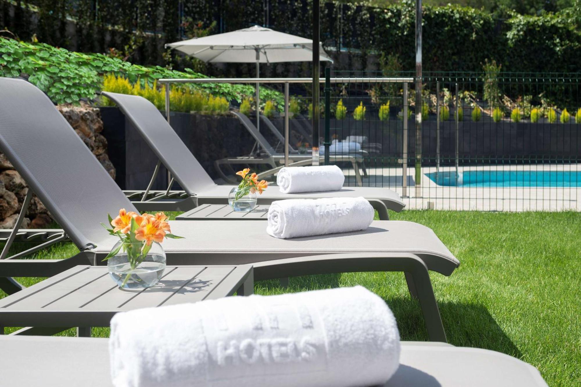 Nh Madrid Ribera Del Manzanares Hotel Luaran gambar