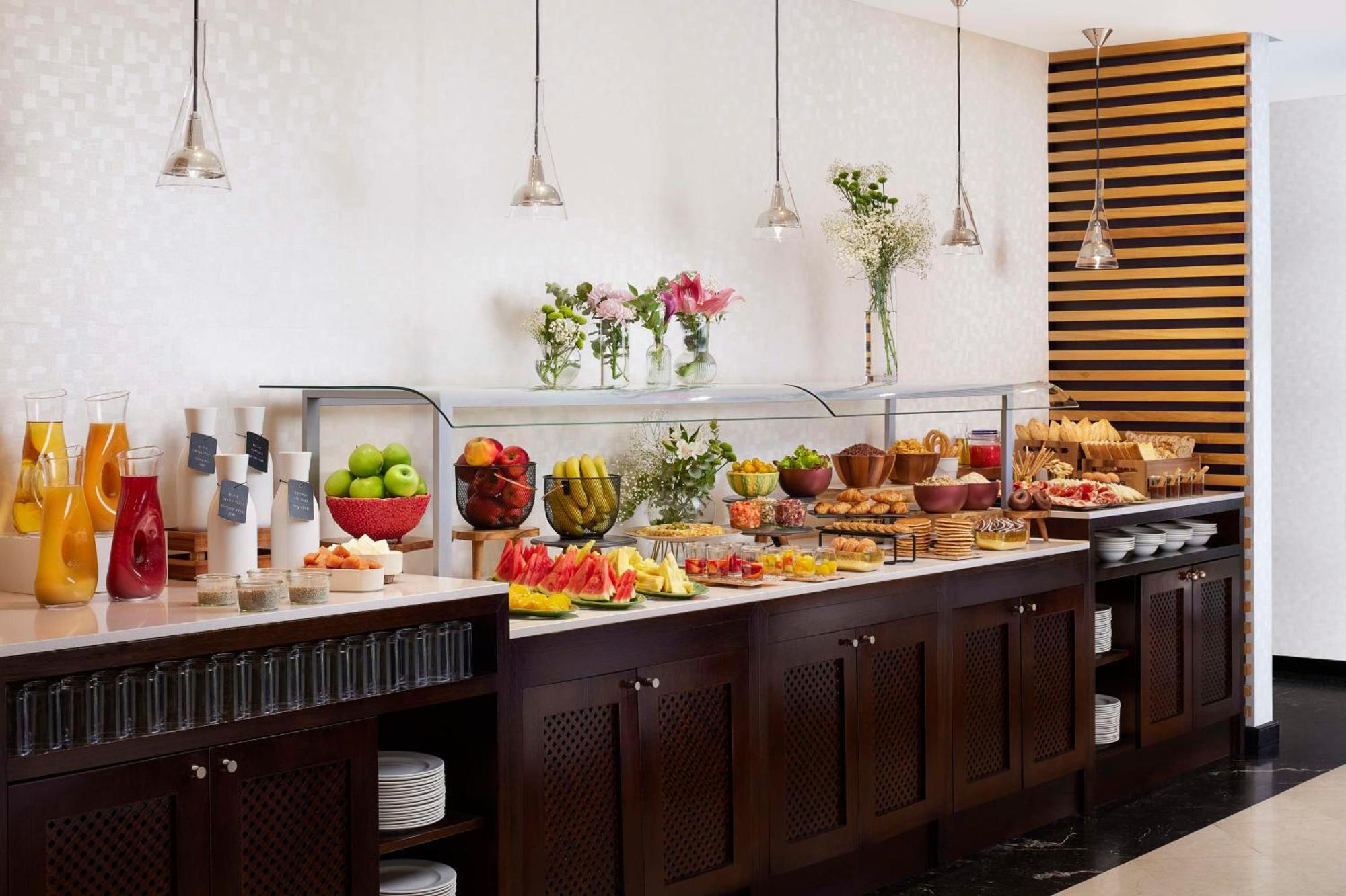 Nh Madrid Ribera Del Manzanares Hotel Luaran gambar